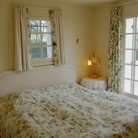 Villa Des Roses *